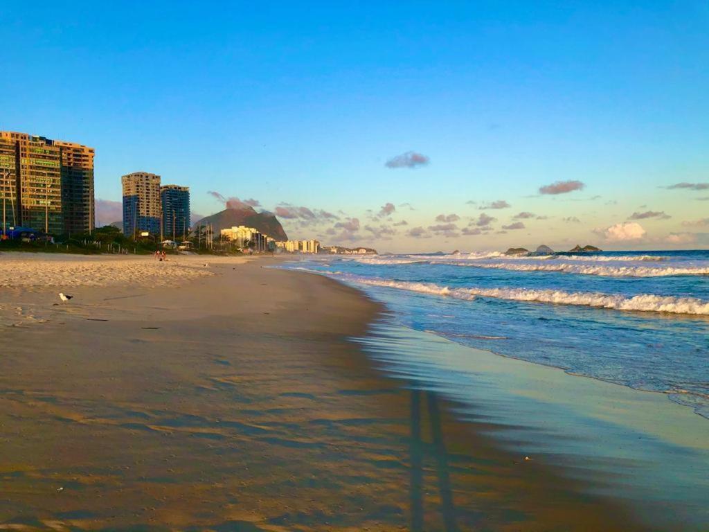 Barra Da Tijuca De Frente O Mar - 2 Suítes Até 6 Pessoas Em Camas