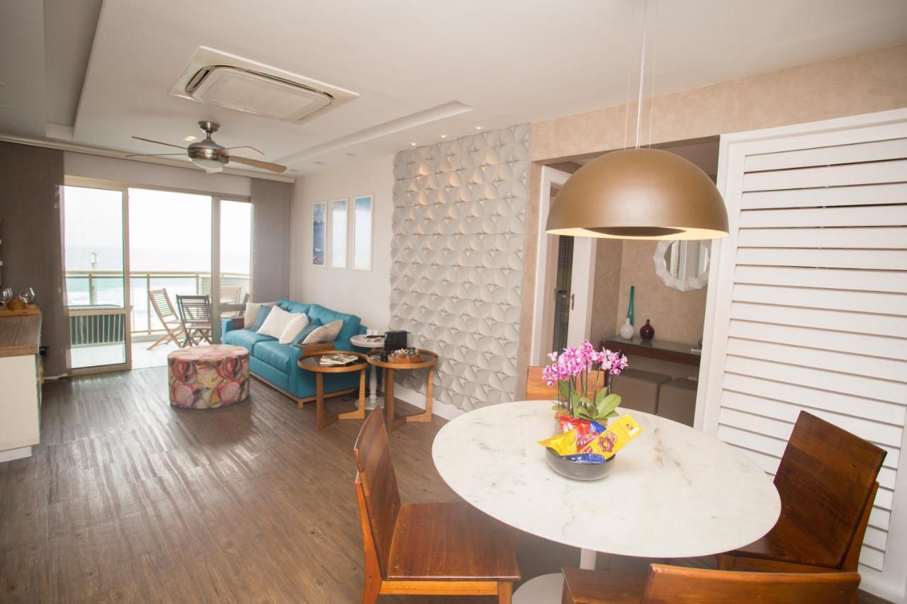 Apartamento Barra Da Tijuca De Frente O Mar - 2 Suítes Até 6 Pessoas Em Camas *